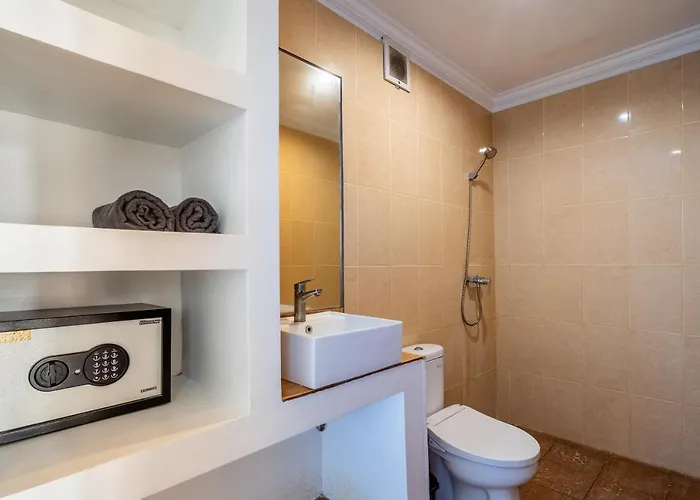 Lumturi House - Centrally Located * Seminyak