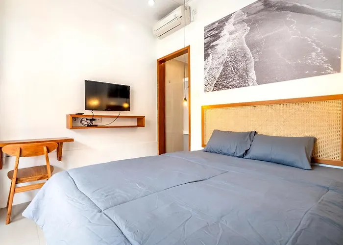 Lumturi House - Centrally Located Konukevi *